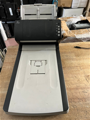 Máy Scan cũ Fujitsu Scanner fi-7240 (PA03670-B601)